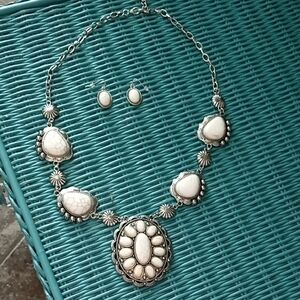 Southwest Necklace Set